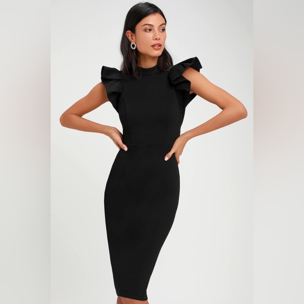 NWT never worn! Lulu’s Stylish Splendor Backless Dress